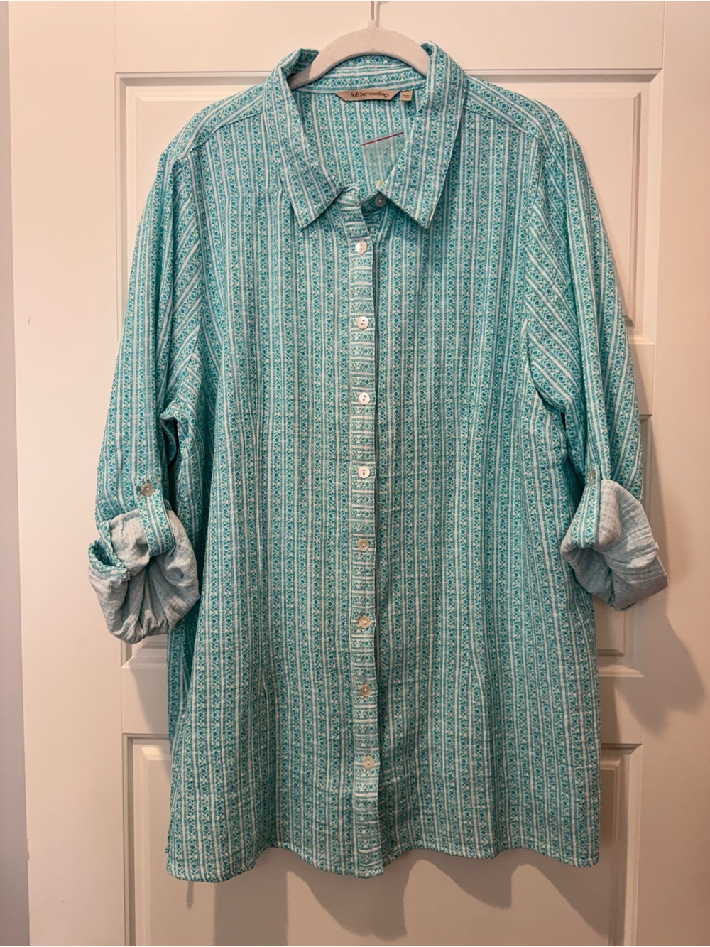 NWOT 1X Soft Surroundings Blue/White Floral Cotton Button Down Tunic